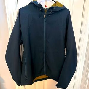 Men’s Large - teal - raincoat - REI